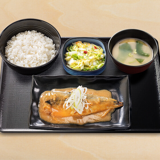 鯖みそ定食