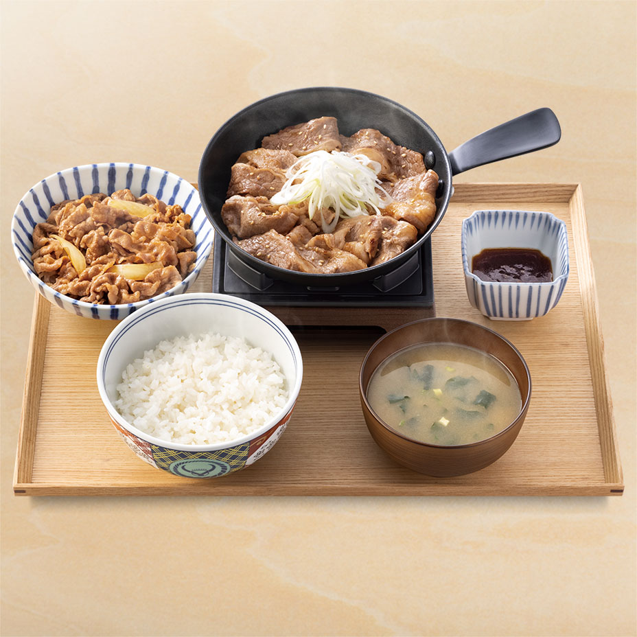 ダブル定食（牛皿・牛鉄板カルビ定食）