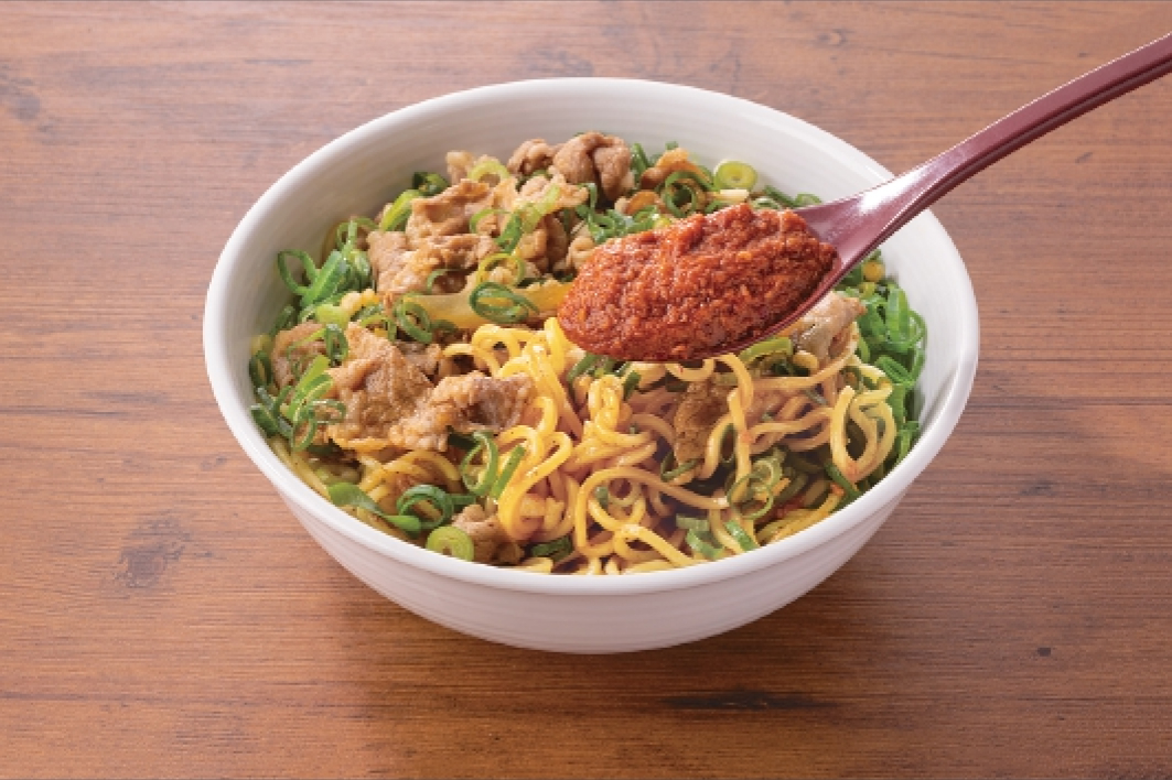 牛玉スタミナまぜそば食べ方-2