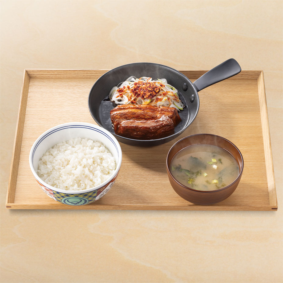 厚切り豚角煮定食