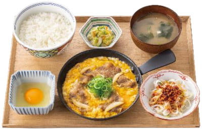 ねぎラー油月見牛とじ御膳