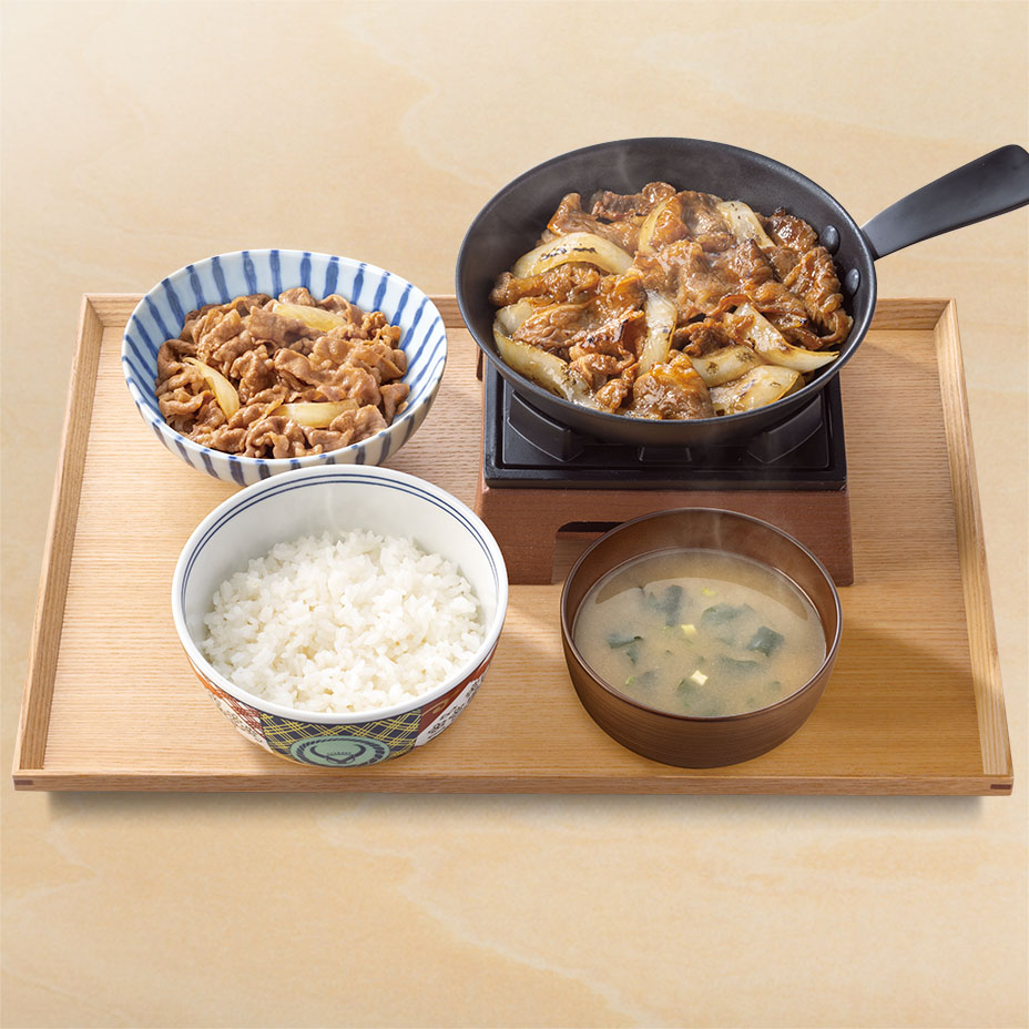 ダブル定食（牛皿・牛鉄板焼肉定食）